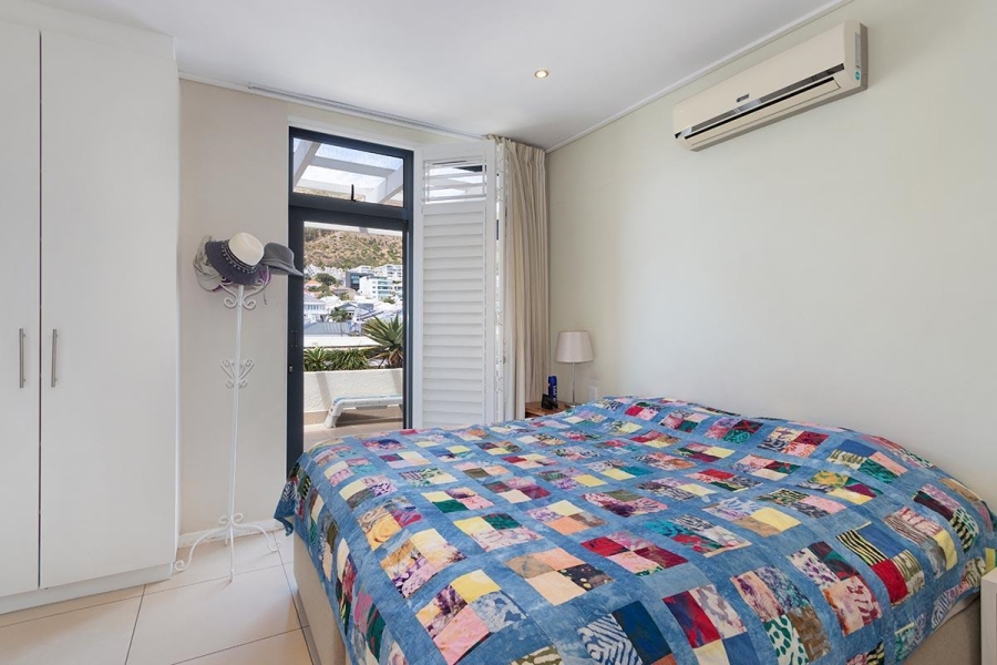To Let 2 Bedroom Property for Rent in Sea Point Western Cape